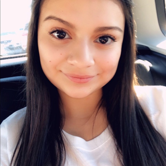 Meet your Posher, Jolean - Picture 1 of 1